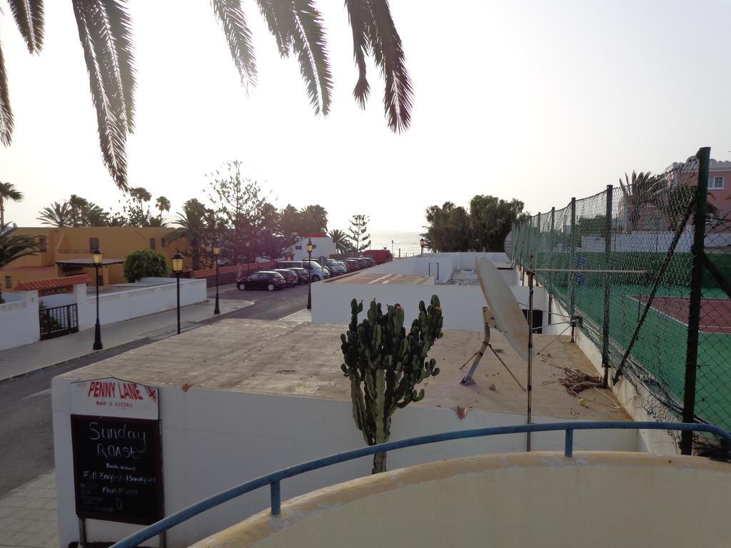 Habitaciones Residencial Corralejo Centro Playa エクステリア 写真